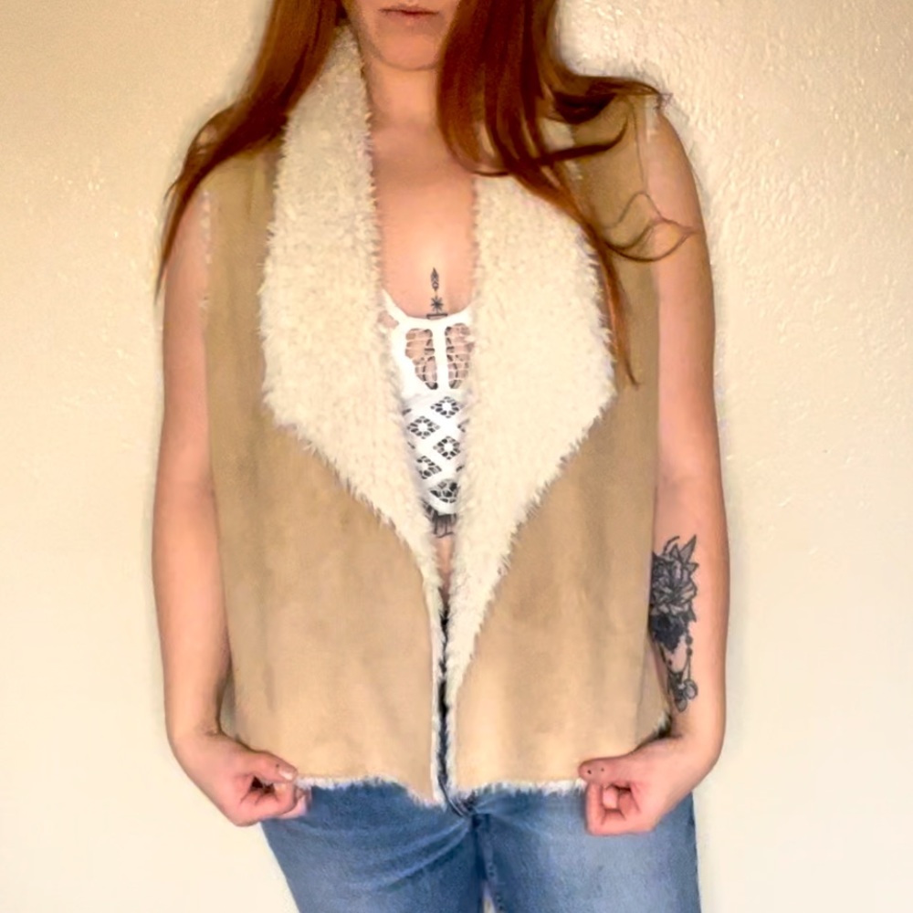Velvet graham and spencer faux fur vest